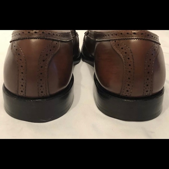 Allen Edmonds Men’s Kilted Tassel Brown 9.5A - Picture 3 of 8